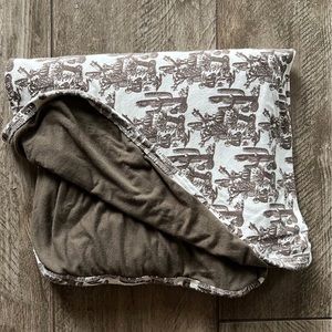 Kate Quinn Cactus Blanket